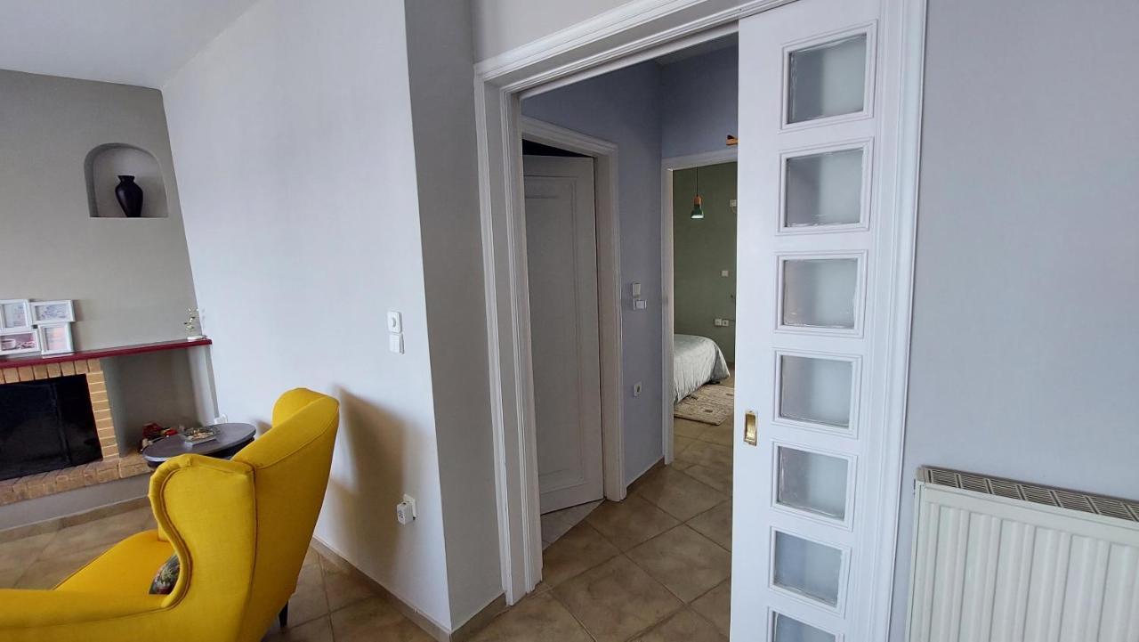 Vicky'S Place Артеміда Екстер'єр фото